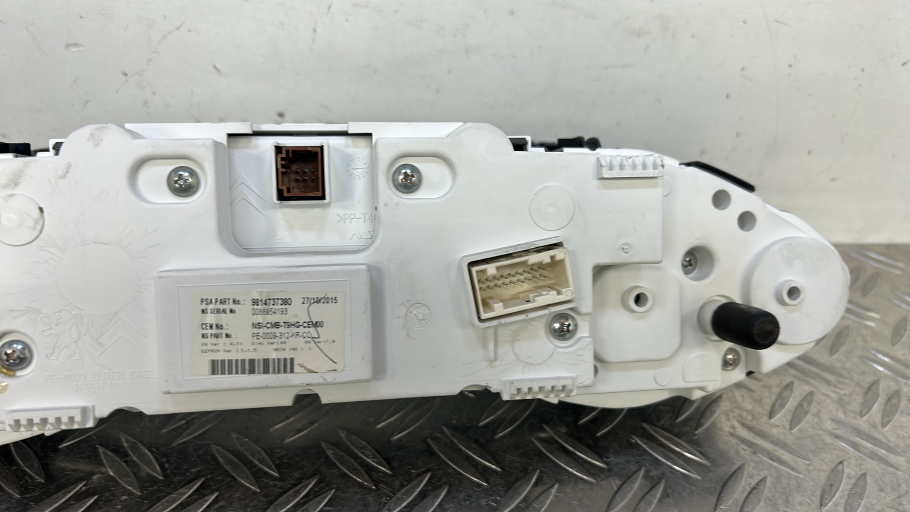 Compteur PEUGEOT 308 2 PHASE 1 9814737380