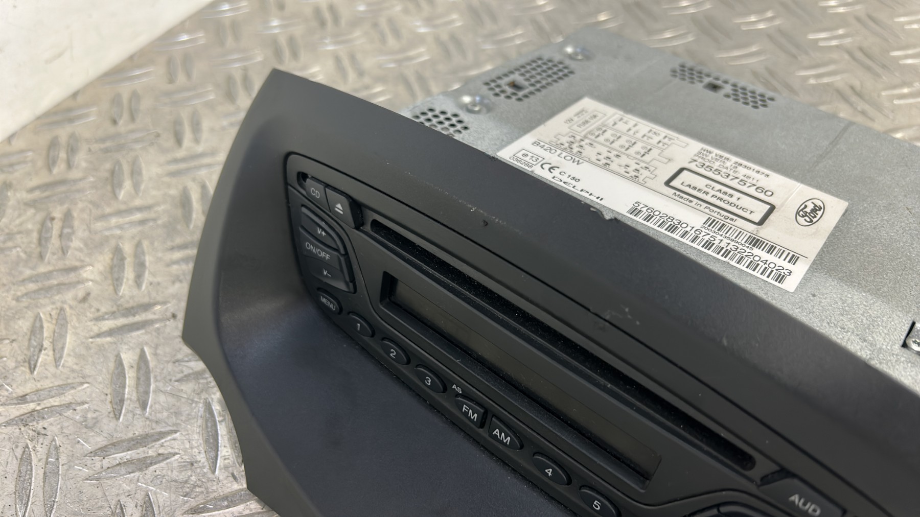 Autoradio d&rsquo;origine FORD KA 2 PHASE 2 7355375760