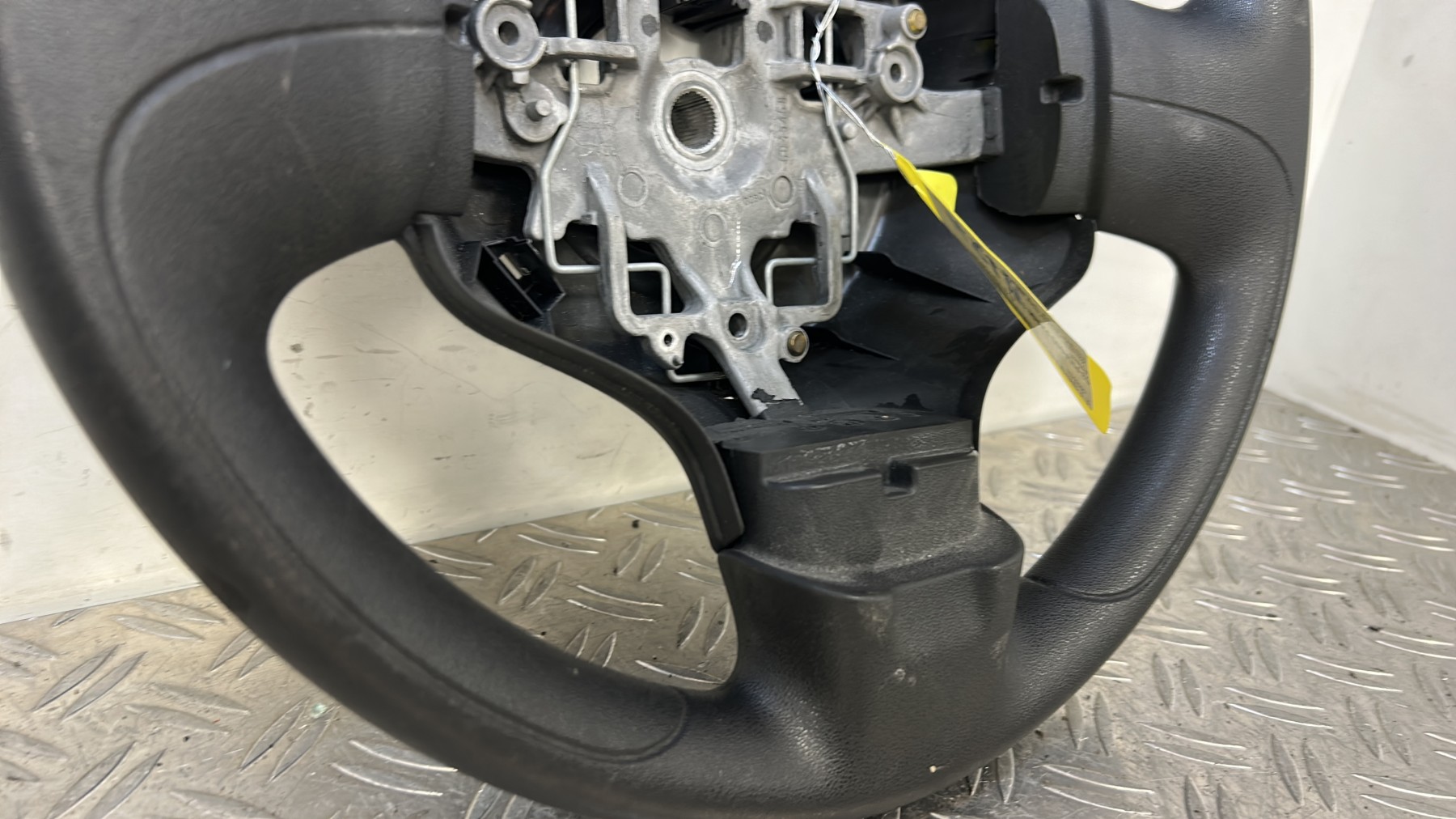 Volant CITROEN C3 PICASSO PHASE 1 6099294