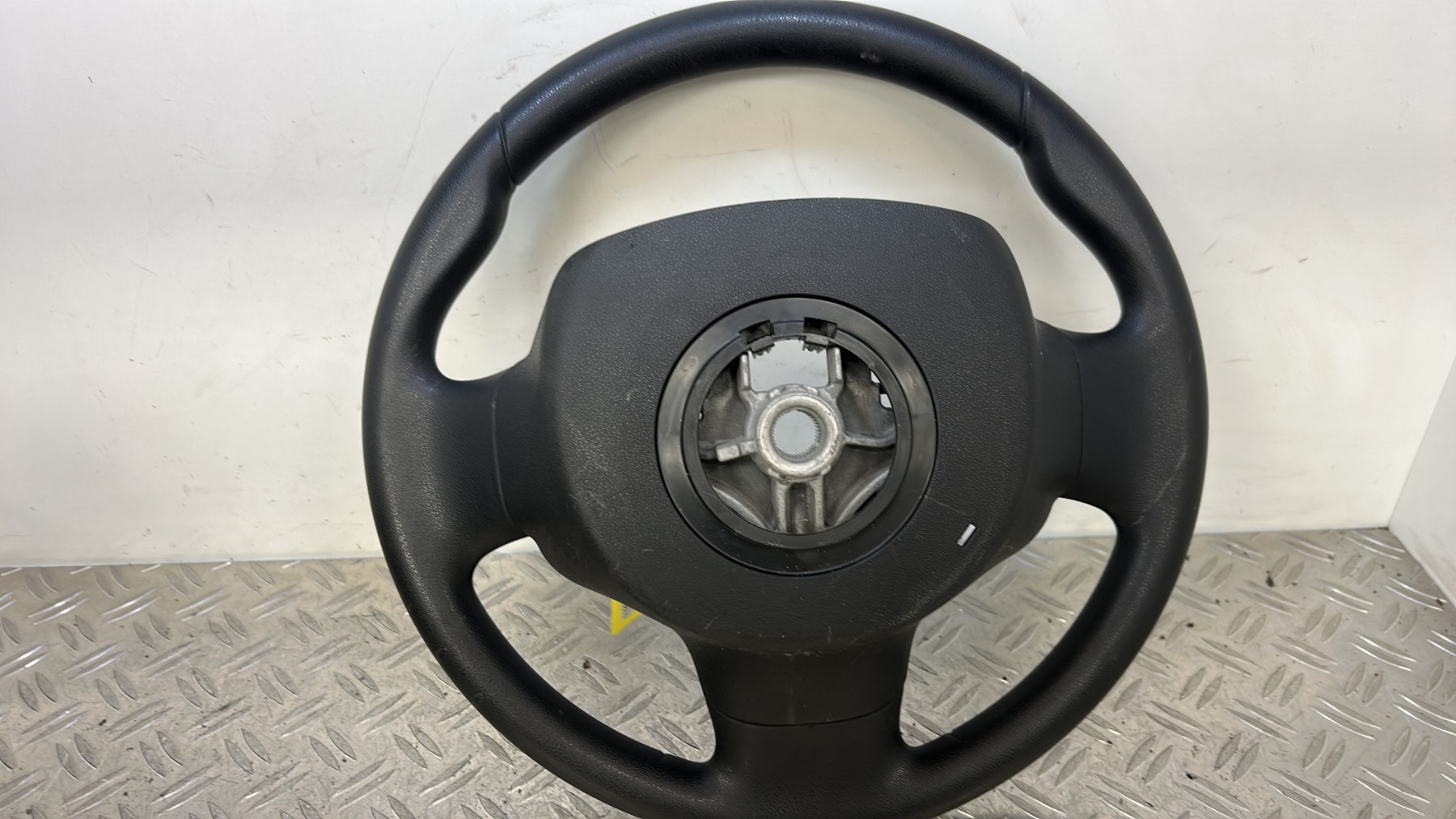 Volant CITROEN C3 PICASSO PHASE 1 6099294