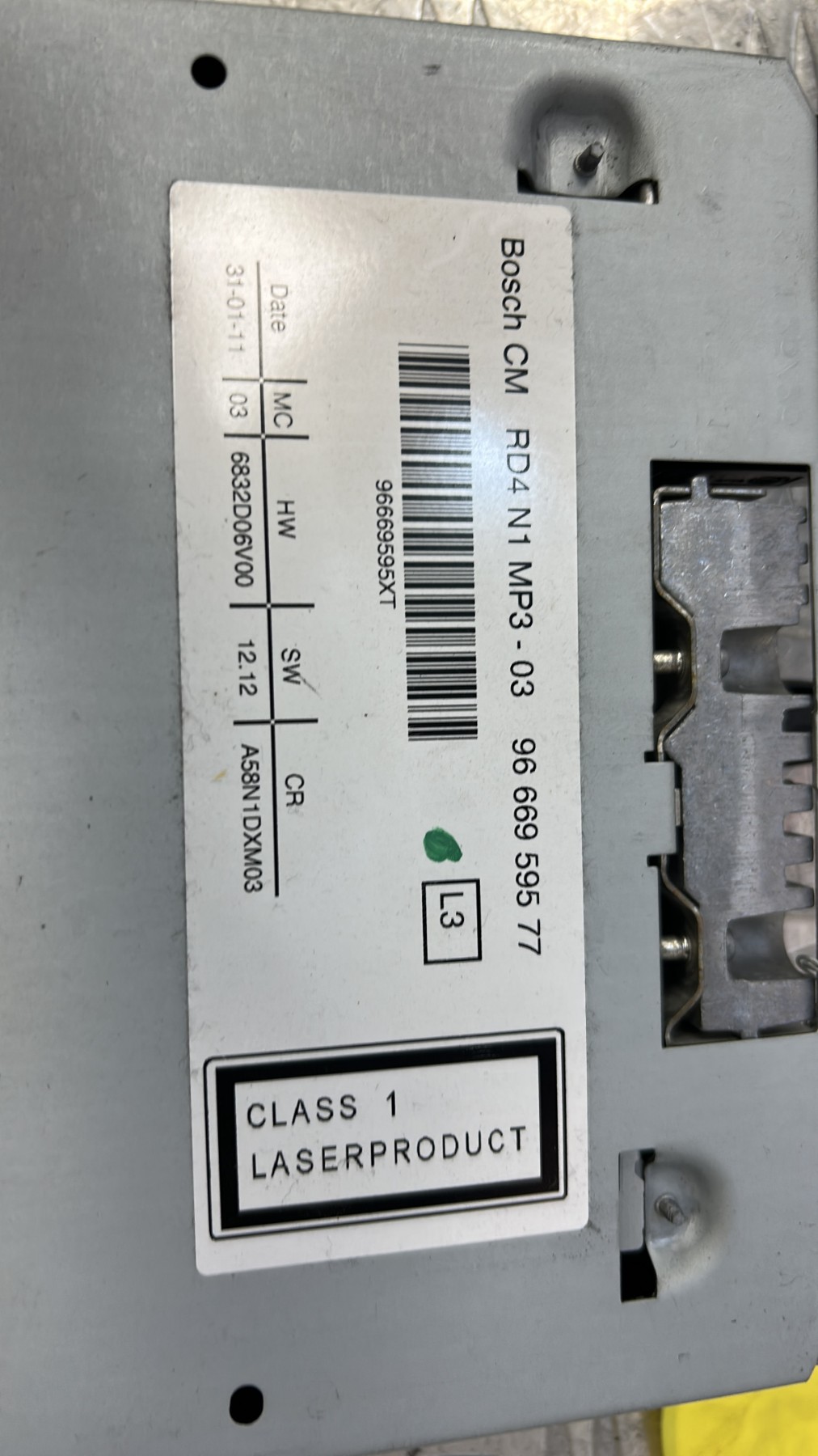 Autoradio d&rsquo;origine CITROEN C3 PICASSO PHASE 1 9666959577