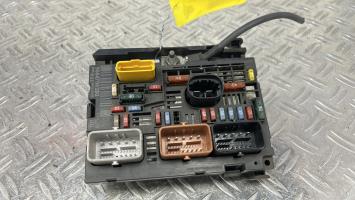 Boitier servitude moteur (BSM) CITROEN C3 PICASSO PHASE 1 9664706280