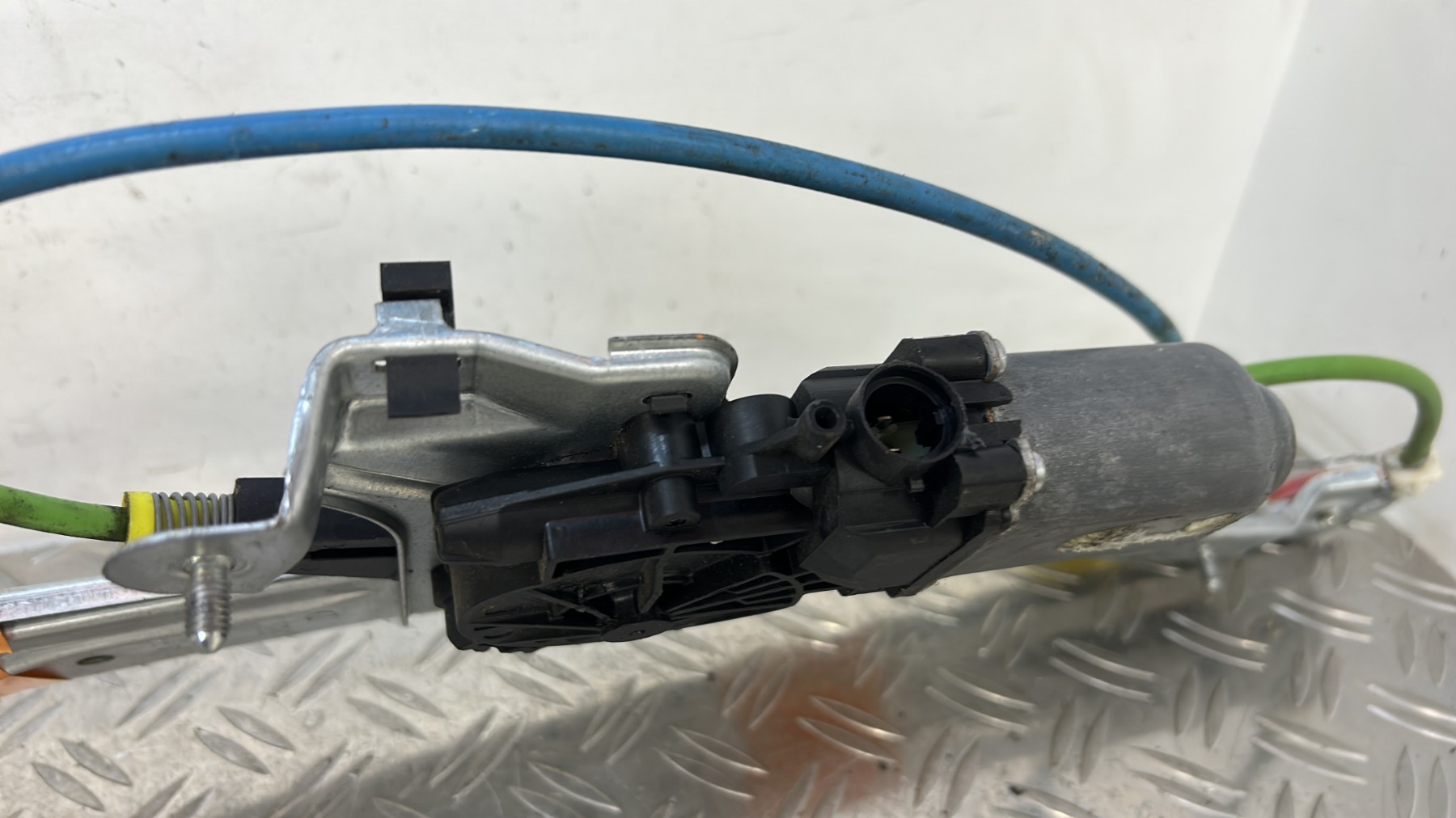 Leve vitre electrique avant droit CITROEN C3 PICASSO PHASE 1 9672210680