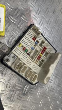 Boitier USM  RENAULT MEGANE 2 PHASE 2 8200481866