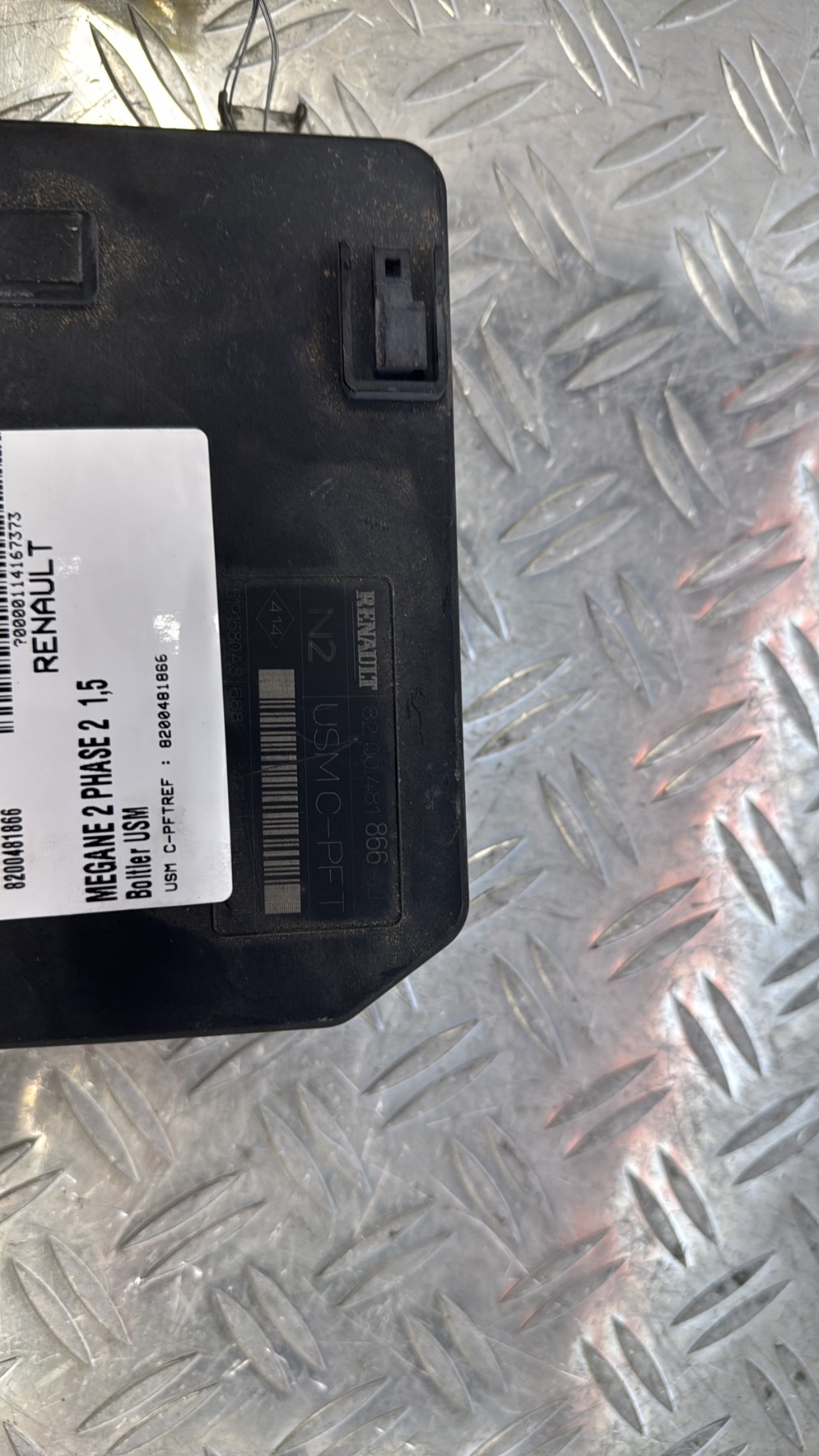 Boitier USM  RENAULT MEGANE 2 PHASE 2 8200481866