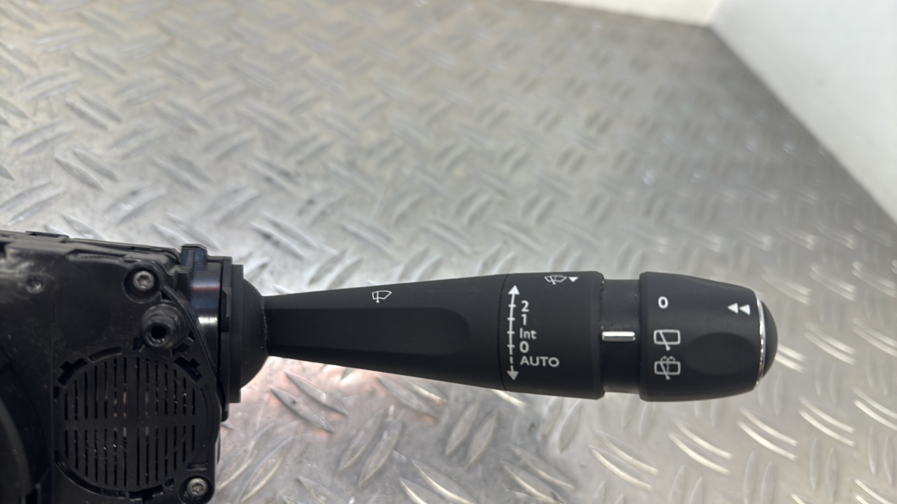 Com (Bloc Contacteur Tournant+Commodo Essuie Glace+Commodo Phare) CITROEN C4 SPACETOURER E11756740