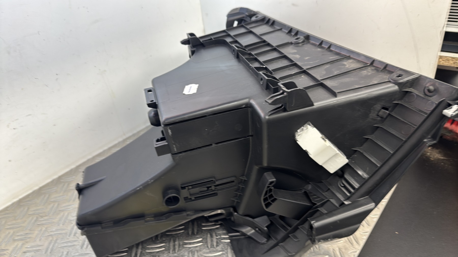 Boite a gants CITROEN C4 SPACETOURER 9677842077