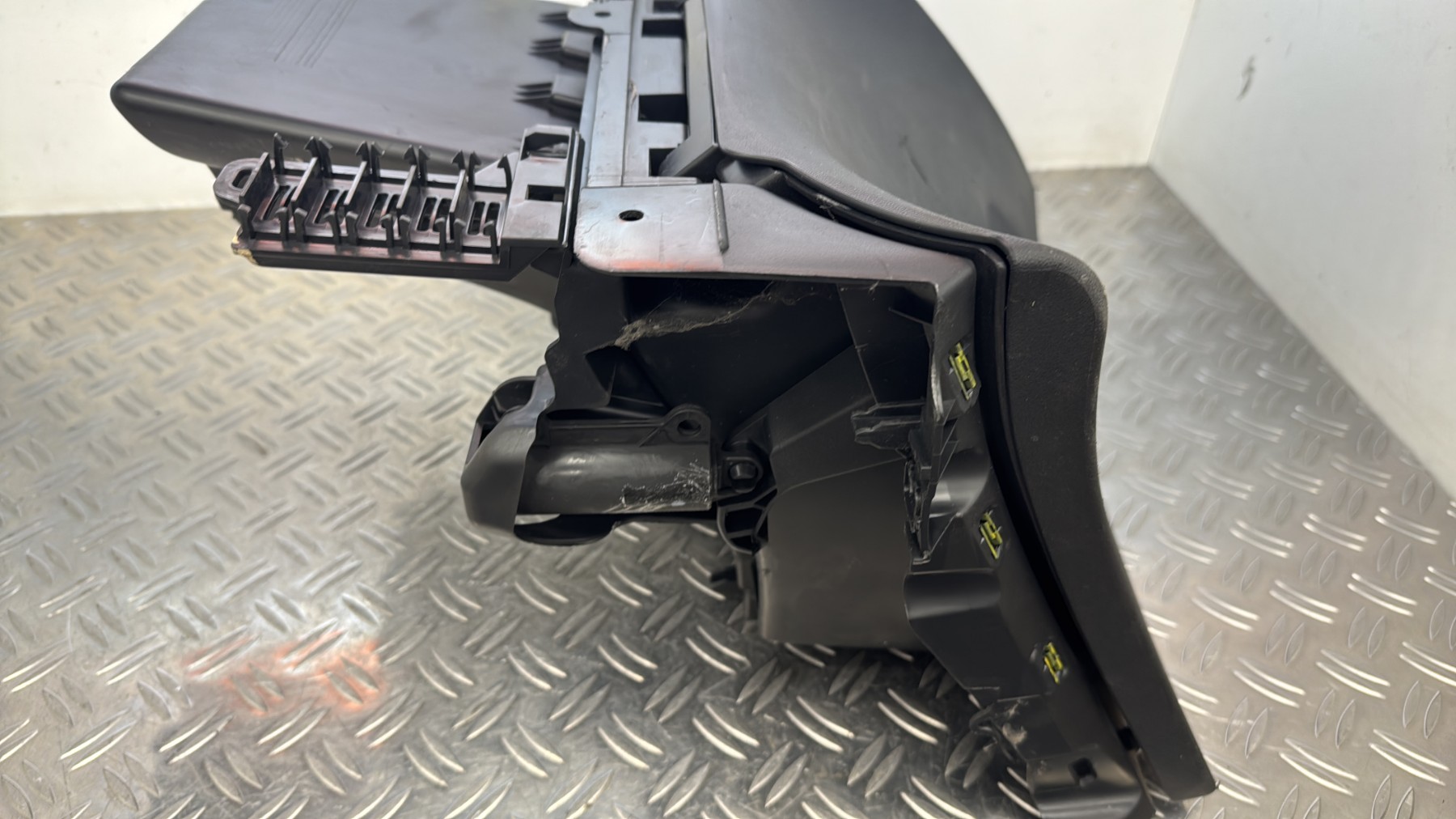 Boite a gants CITROEN C4 SPACETOURER 9677842077