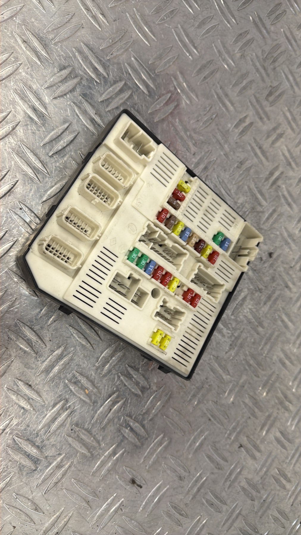 Boitier USM  RENAULT MEGANE 3 PHASE 1 – 284B60168R