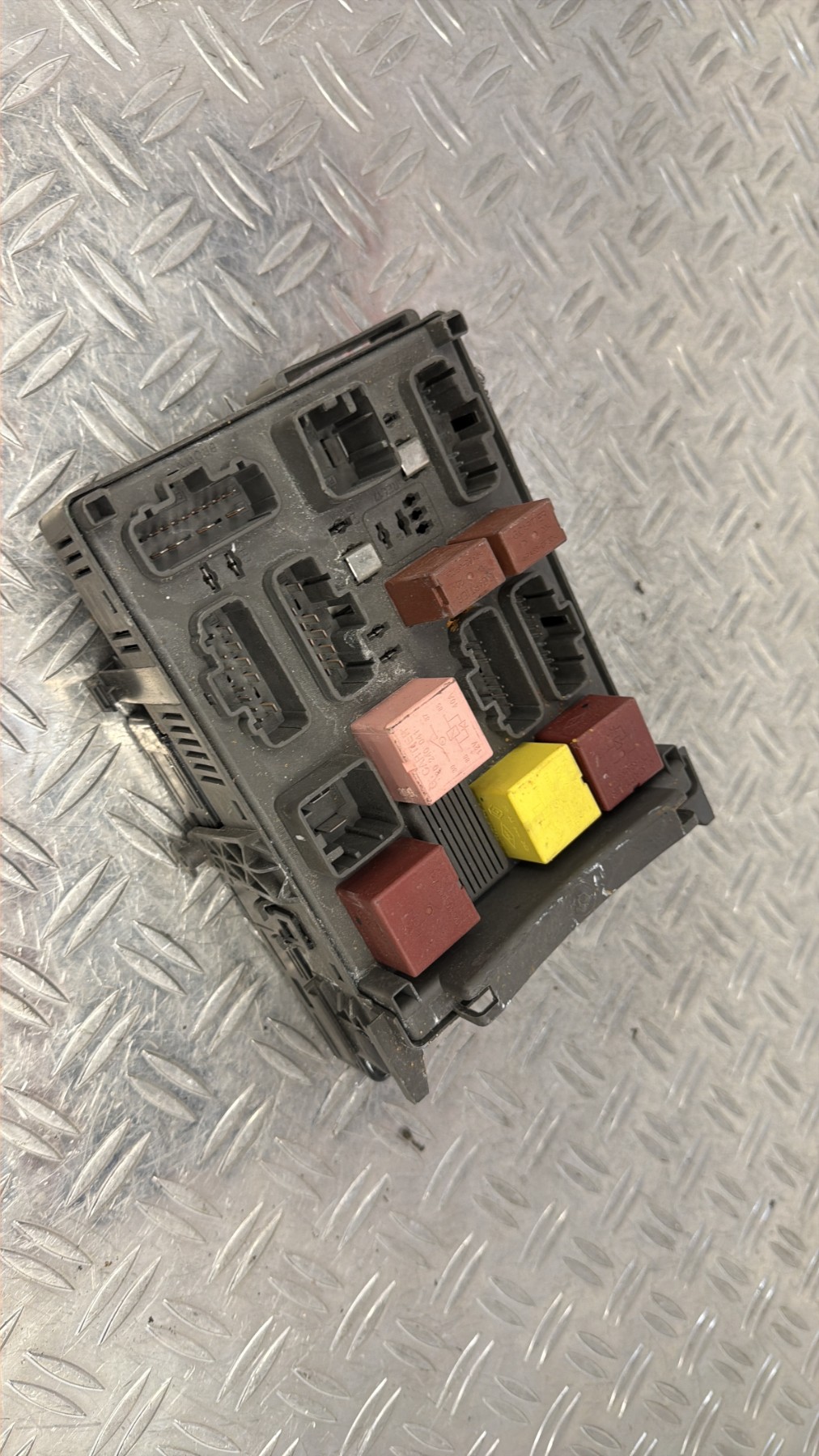 Boitier UCH RENAULT LAGUNA 2 PHASE 1 – 8200346814