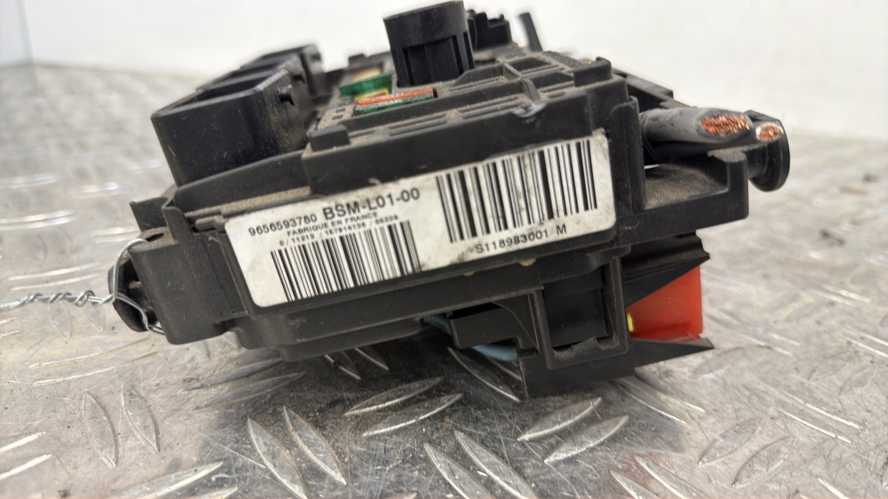 Boitier servitude moteur (BSM) PEUGEOT 407 PHASE 1 – 9656593780