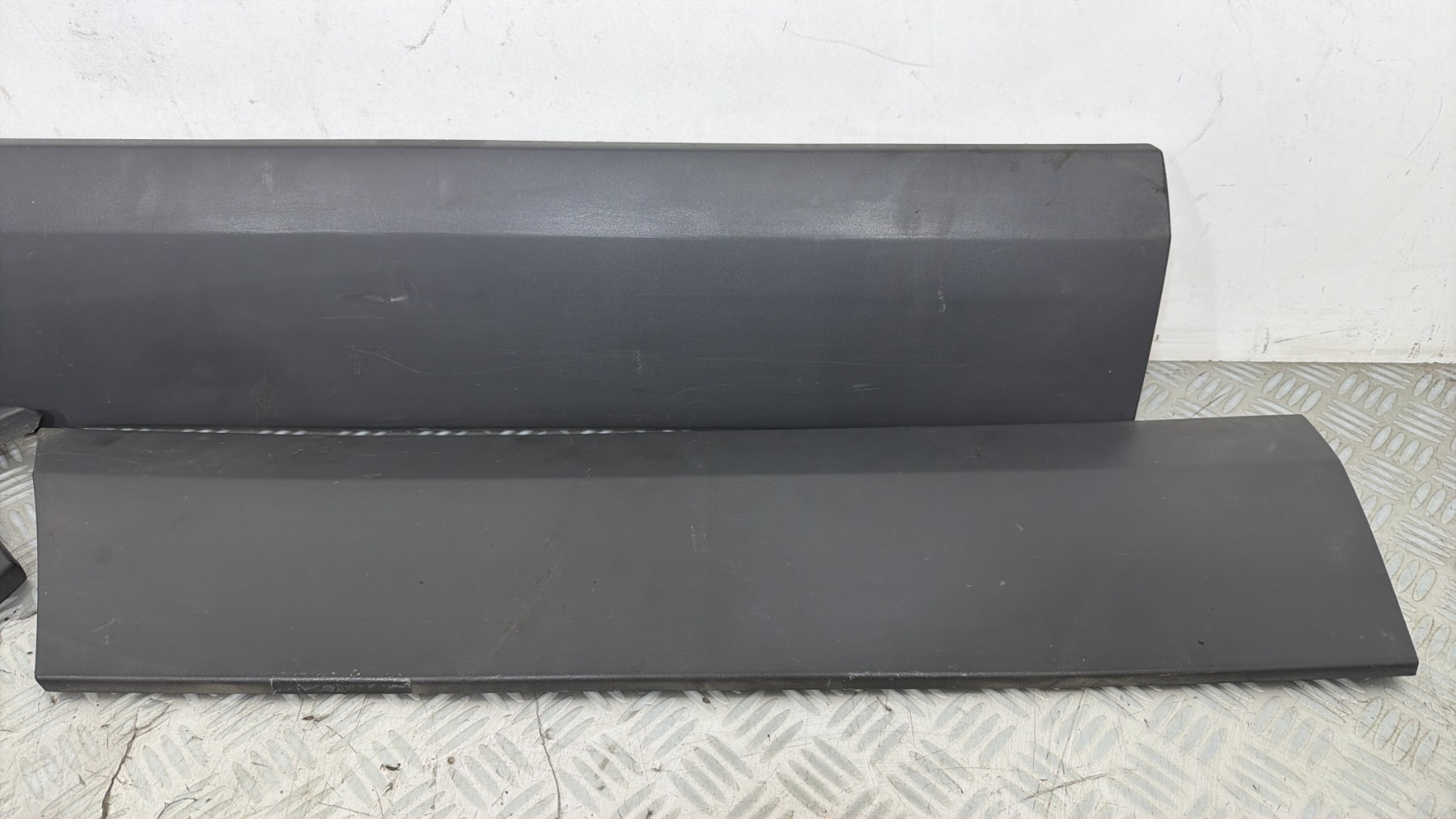 Baguette de porte avant gauche MERCEDES SPRINTER 2 PHASE 1 – A9066900562