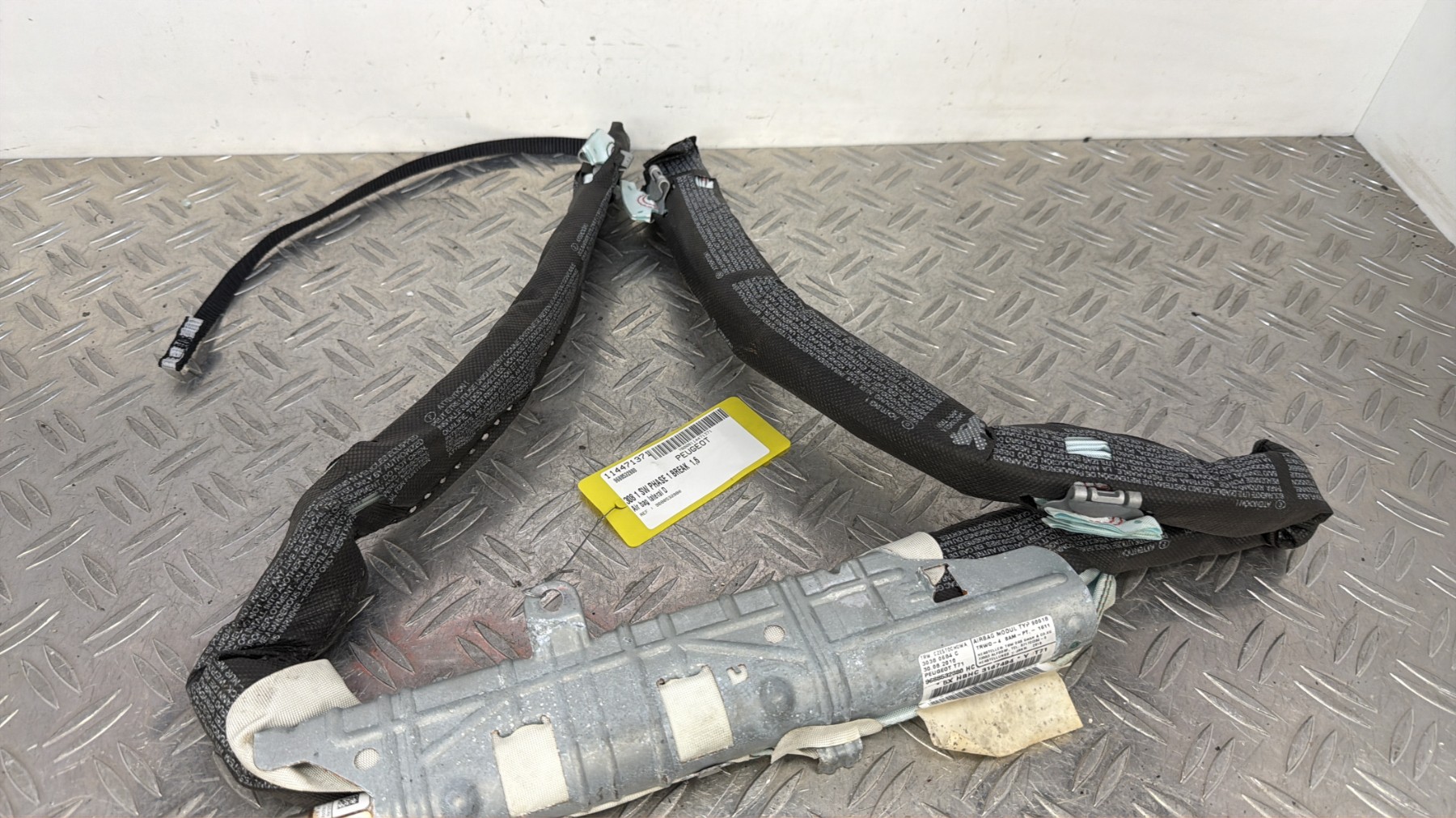 Air bag lateral droit PEUGEOT 308 1 SW PHASE 1 BREAK – 9688532880