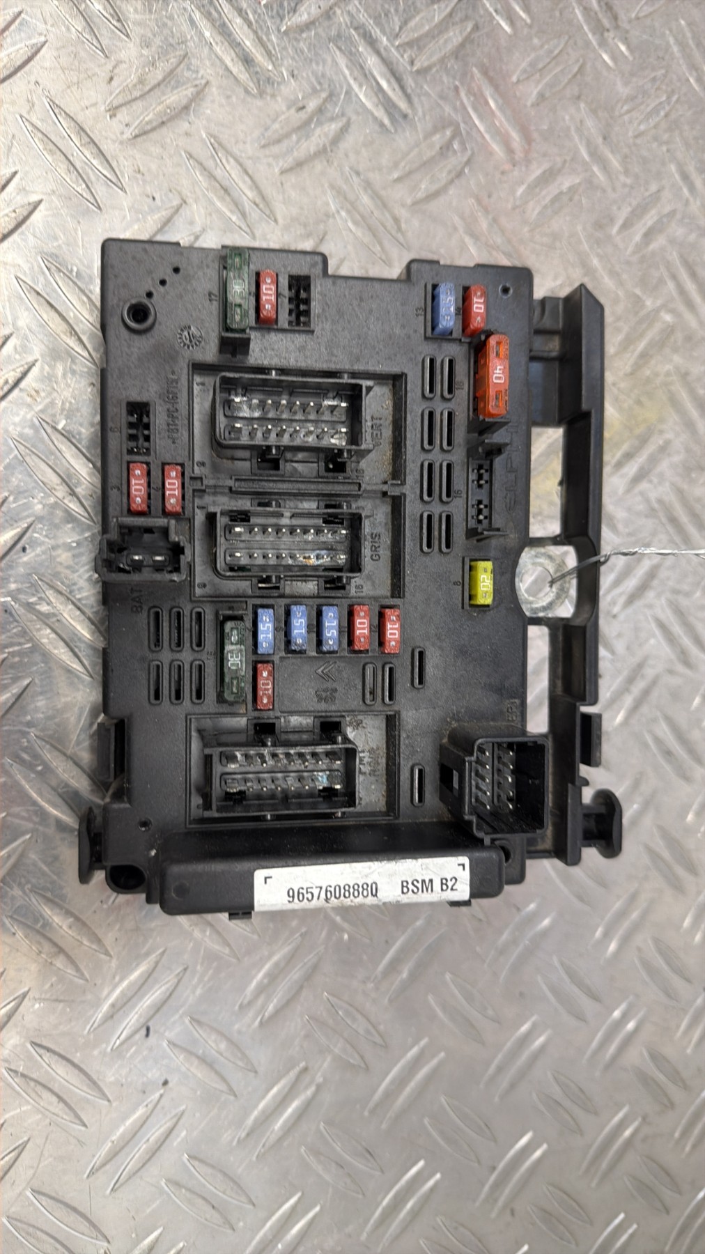 Boitier servitude moteur (BSM) PEUGEOT 206 PHASE 2 – 9657608880