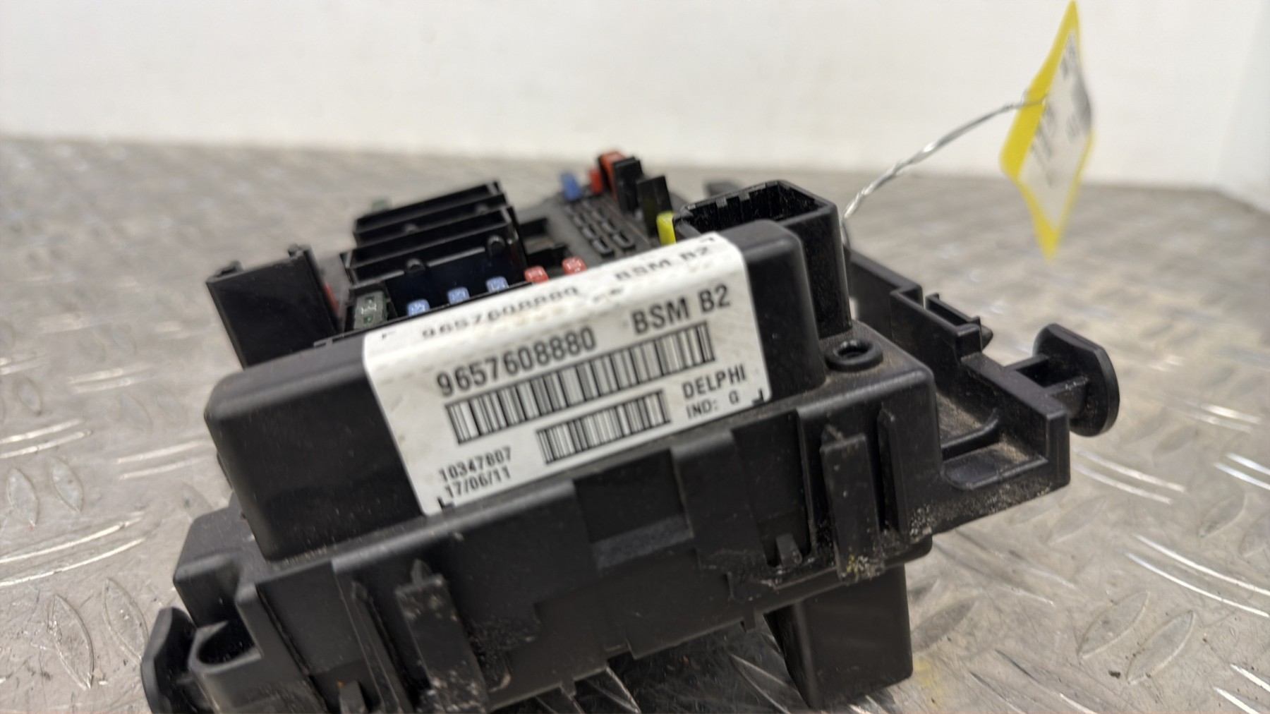 Boitier servitude moteur (BSM) PEUGEOT 206 PHASE 2 – 9657608880