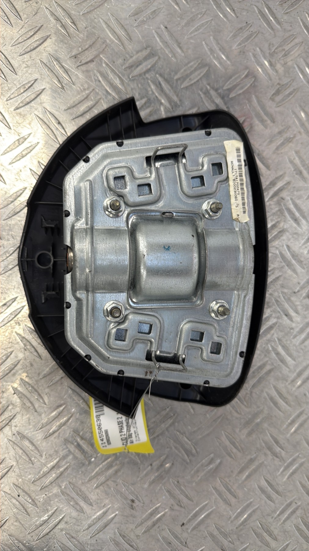 Air bag conducteur RENAULT CLIO 2 PHASE 2 – 8200236060