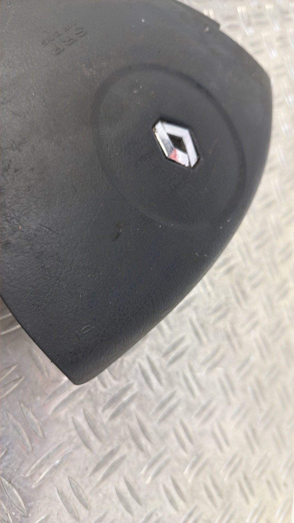 Air bag conducteur RENAULT CLIO 2 PHASE 2 – 8200236060