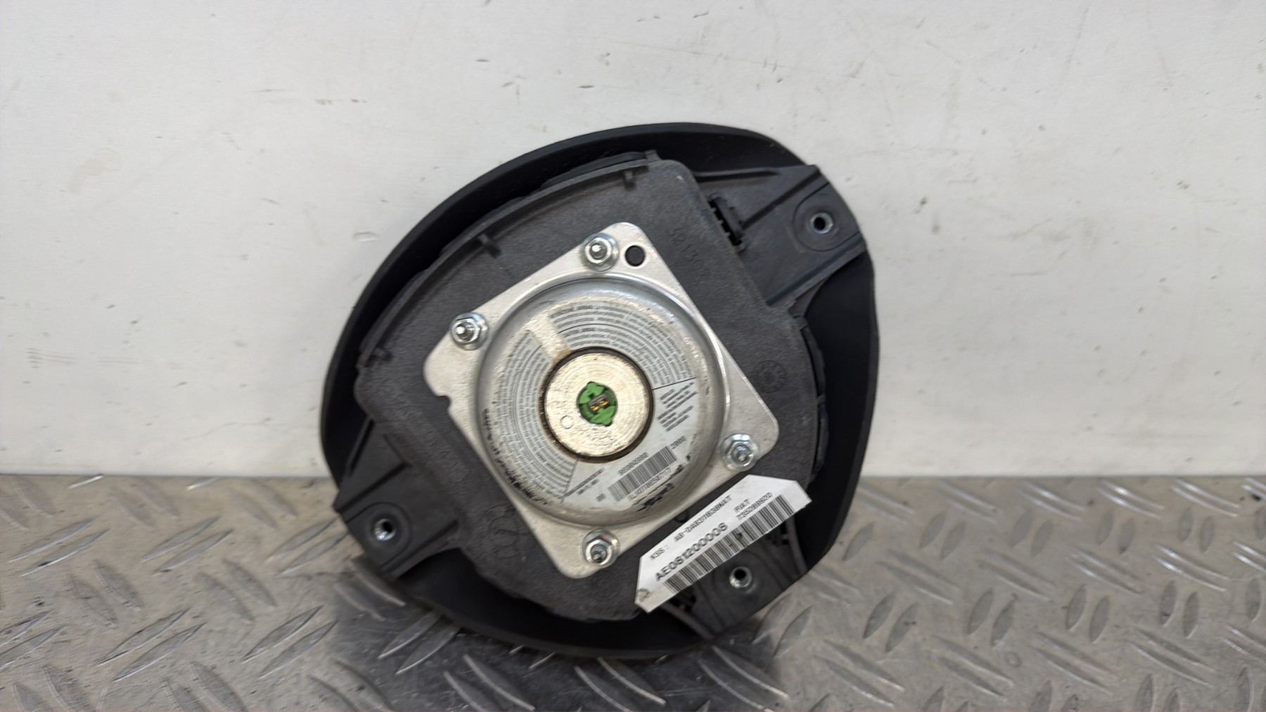 Air bag conducteur ALFA ROMEO GT COUPE – 735289920