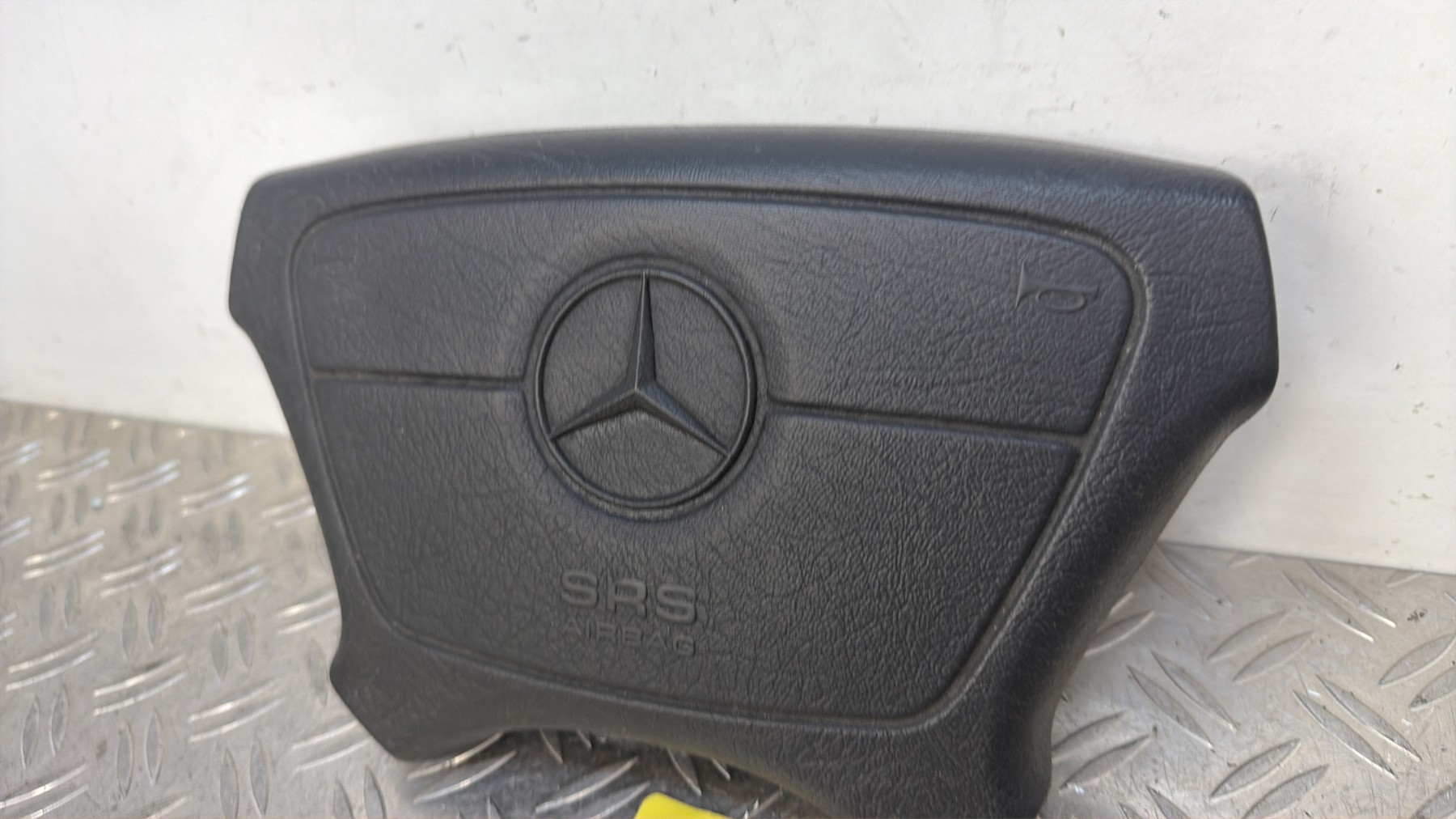 Air bag conducteur MERCEDES CLASSE E 124 PHASE 2 – 1404602798