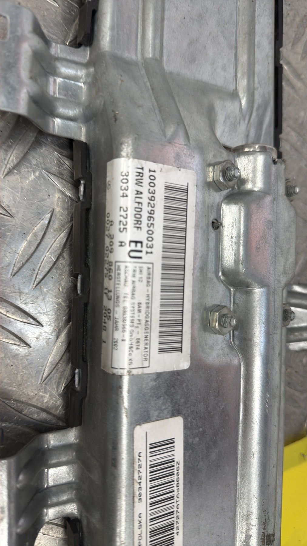 Air bag lateral gauche MERCEDES CLASSE CLK 209 COUPE – A2098601305