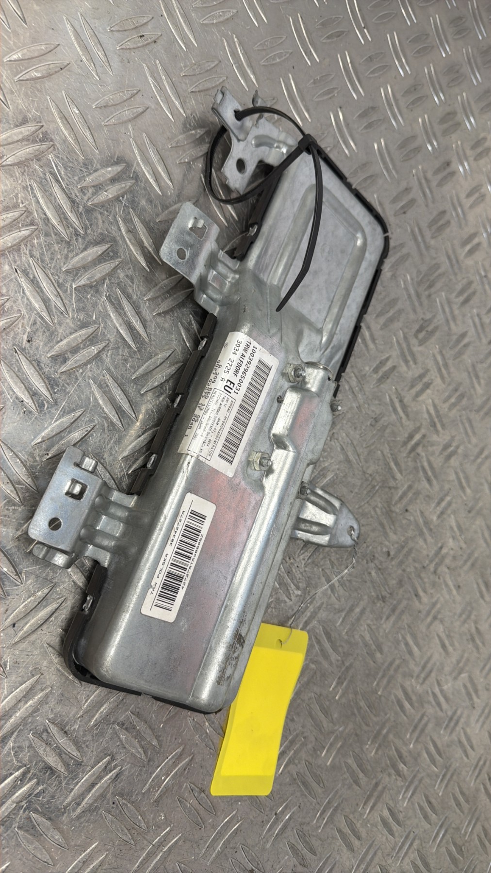 Air bag lateral gauche MERCEDES CLASSE CLK 209 COUPE – A2098601305