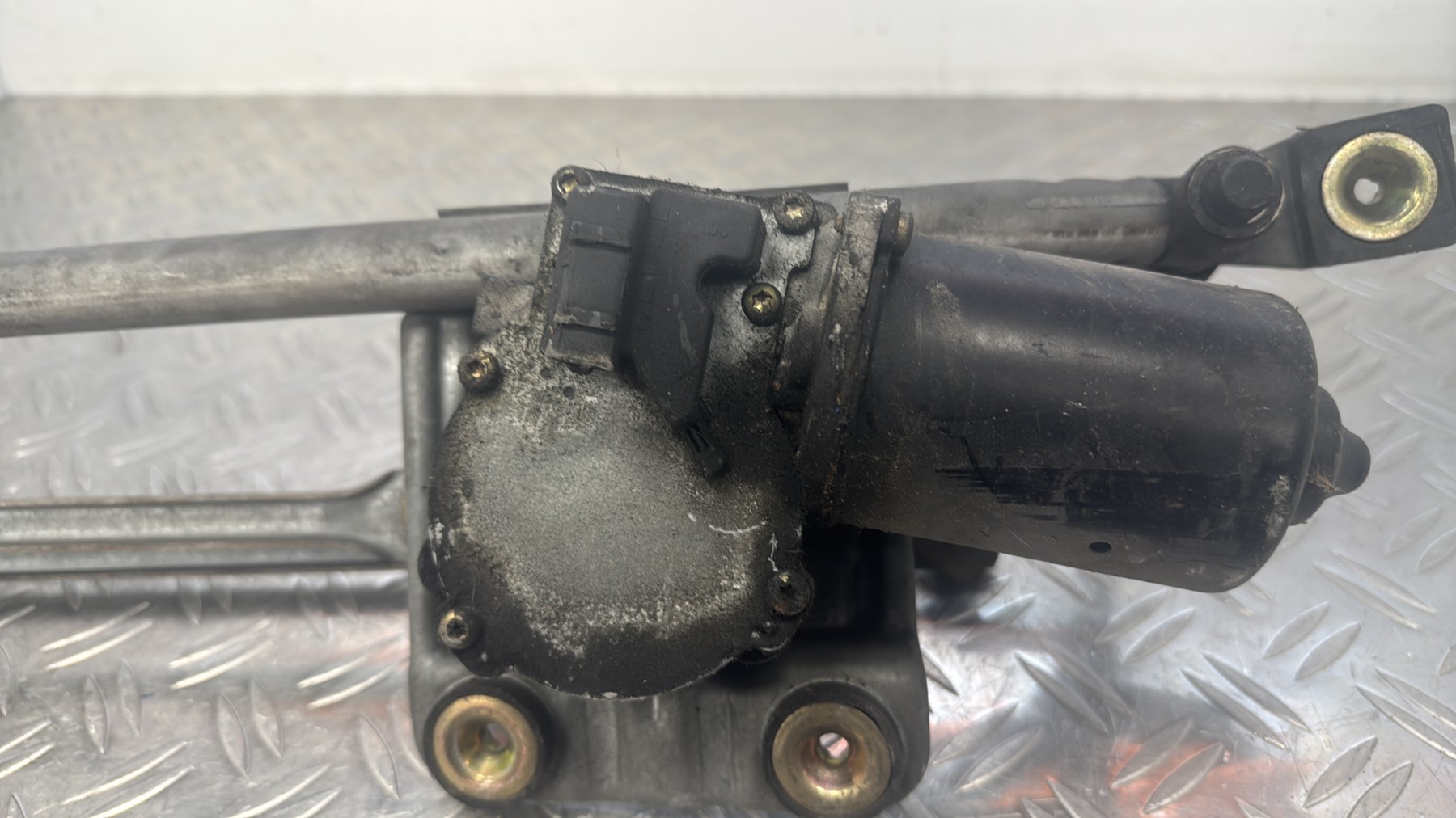 Moteur essuie glace avant FORD MONDEO 1 PHASE 2 – 93BG17624BB