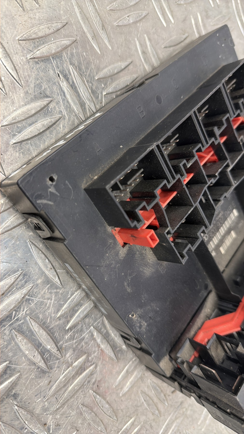 Module électronique VOLKSWAGEN GOLF 5 – 3C0937049E