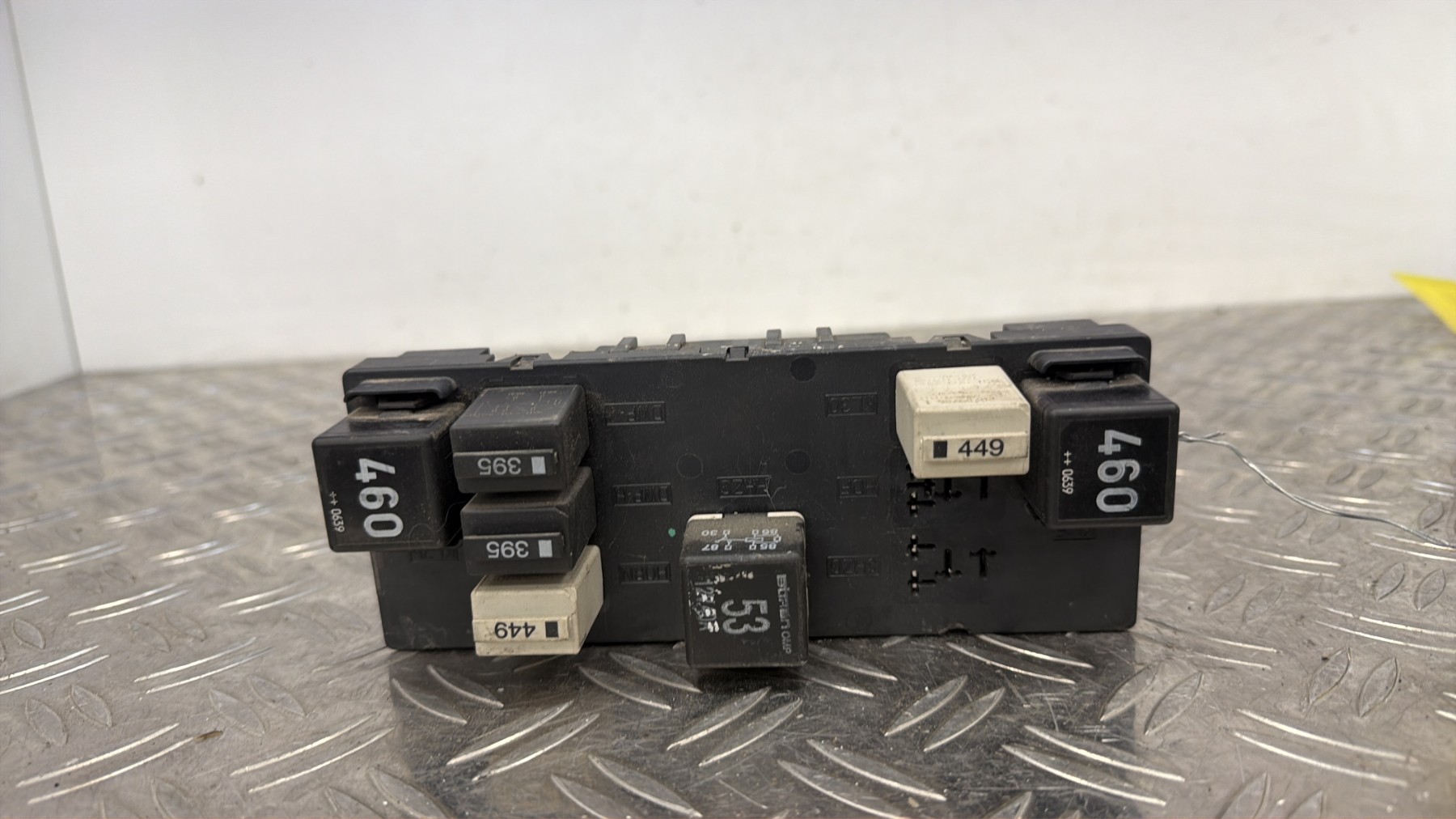Module électronique VOLKSWAGEN GOLF 5 – 3C0937049E