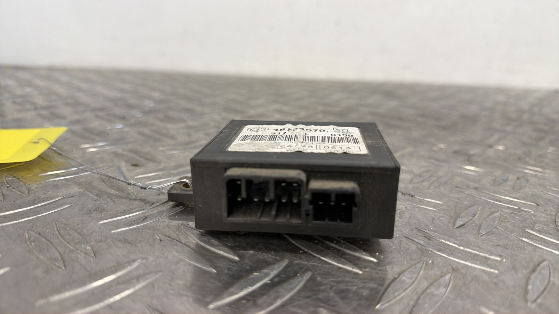 Module électronique FIAT PUNTO 1 PHASE 2 CABRIOLET – 46734570