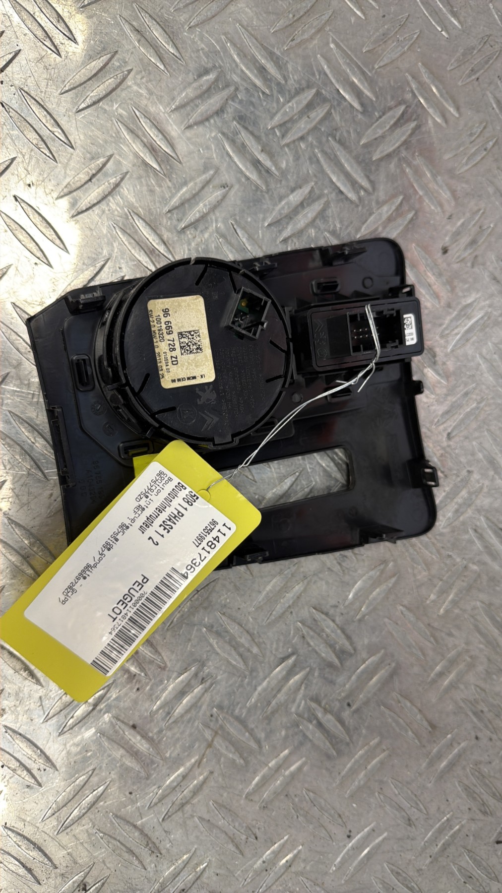 Bouton/Interrupteur PEUGEOT 508 1 PHASE 1 – 9675519977