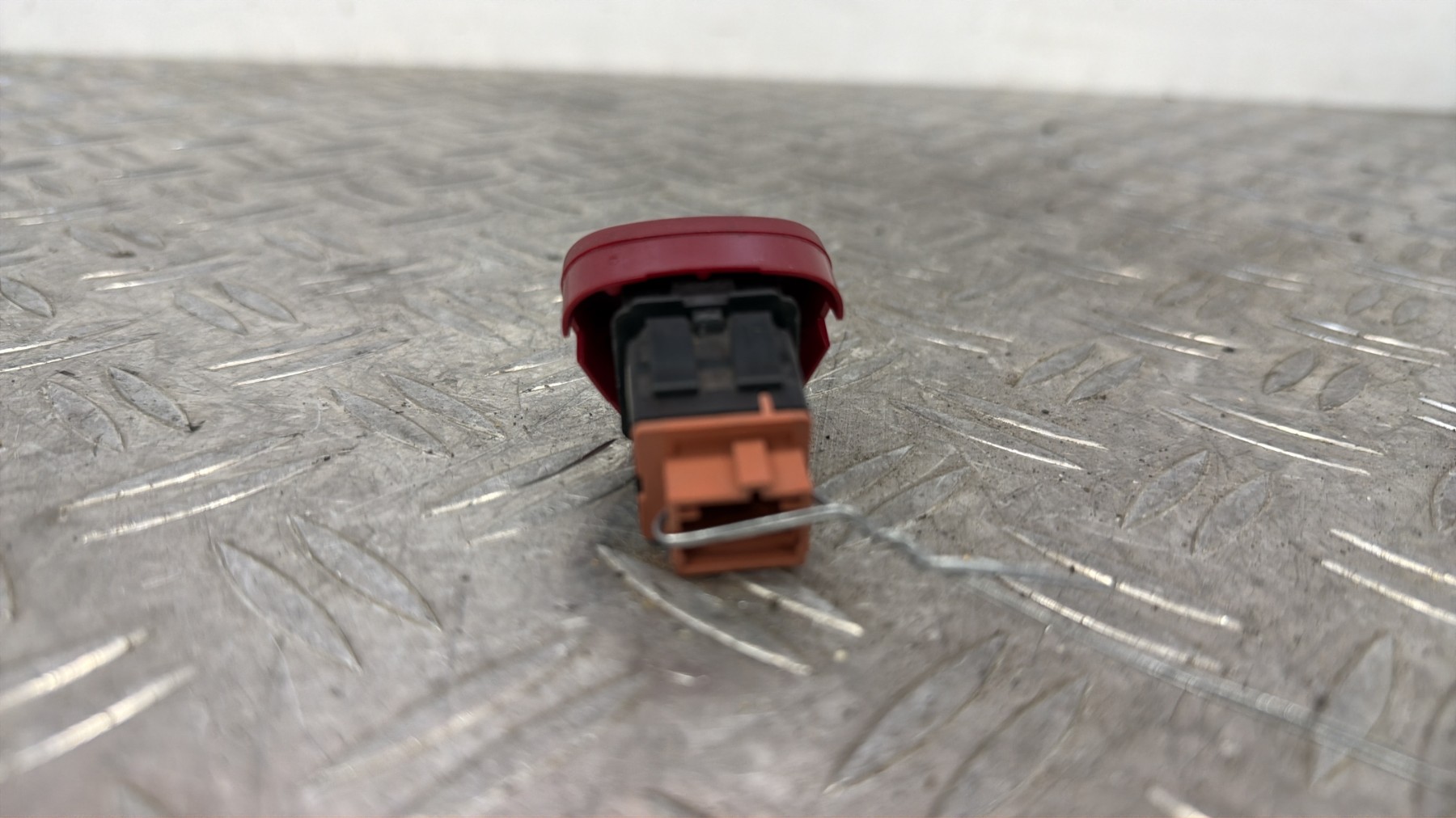 Bouton de warning CITROEN JUMPY – 96405776KR