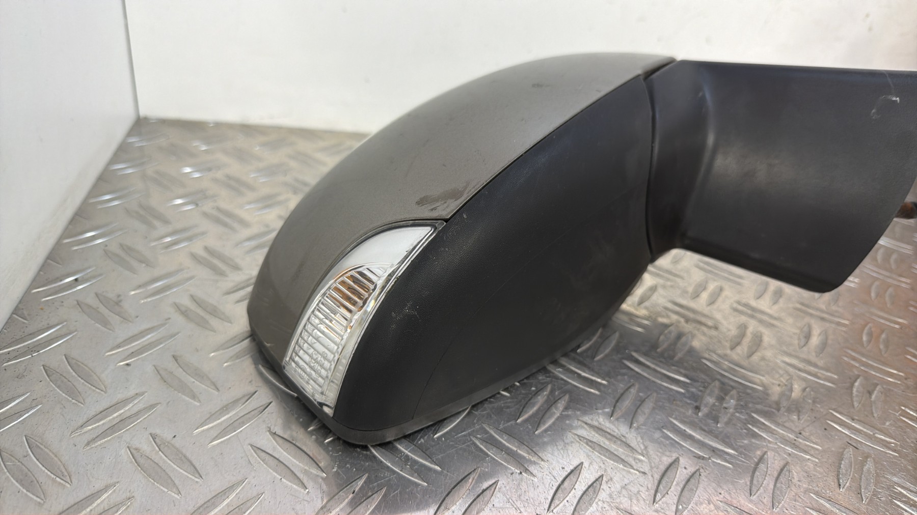 Retroviseur droit RENAULT SCENIC 3 PHASE 1