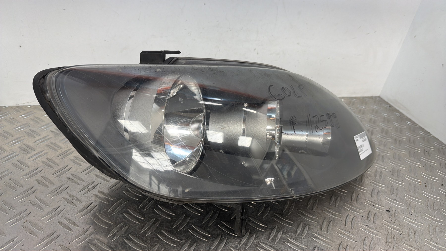 Optique avant principal droit (feux)(phare) VOLKSWAGEN GOLF PLUS PHASE 1 – 5M1941006B