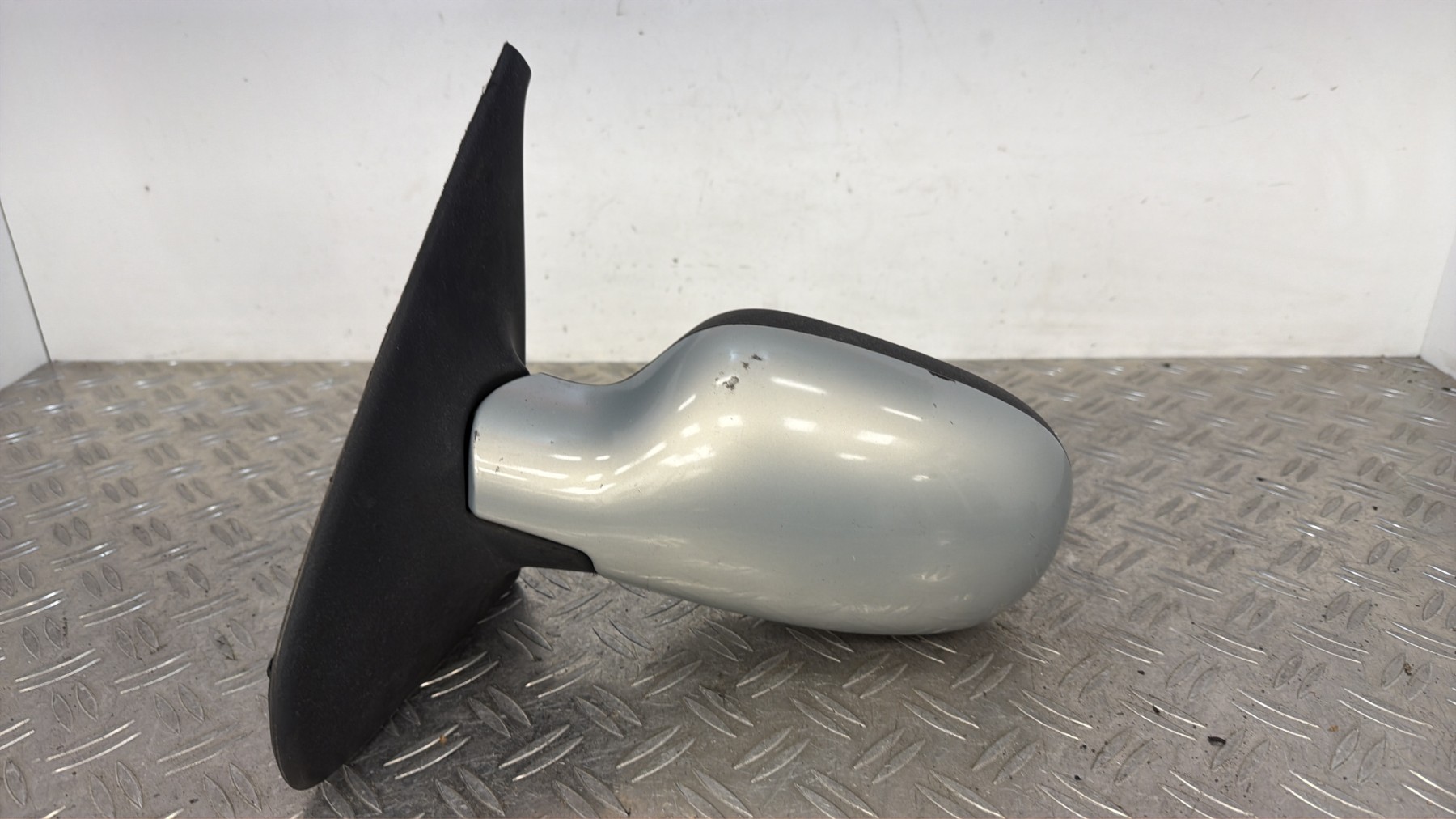 Retroviseur gauche RENAULT CLIO 2 PHASE 2