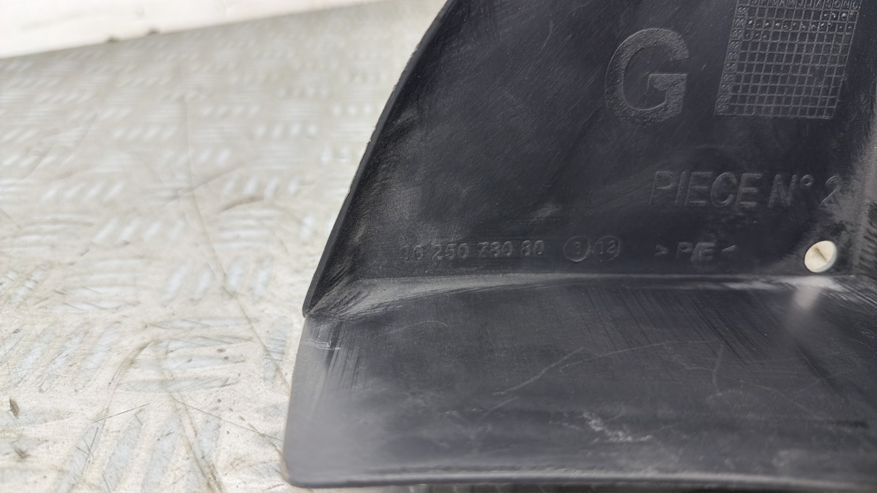 Pare boue arriere gauche PEUGEOT 206 PHASE 2