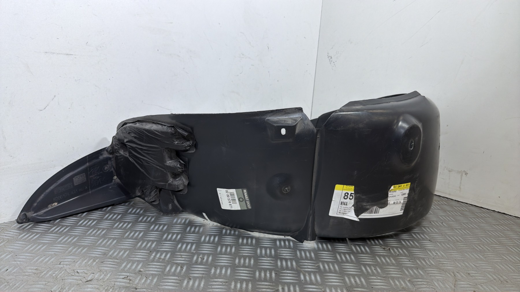 Pare boue arriere gauche RENAULT ESPACE 4 PHASE 1 – 8200574671