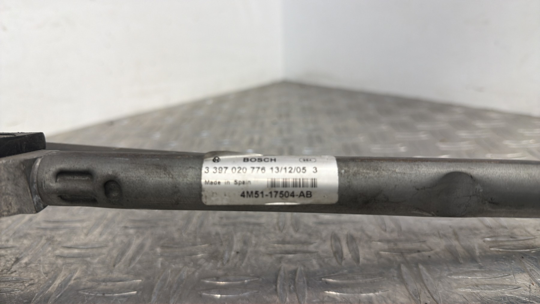 Moteur essuie glace avant FORD FOCUS 2 PHASE 2 – 4M5117504AB