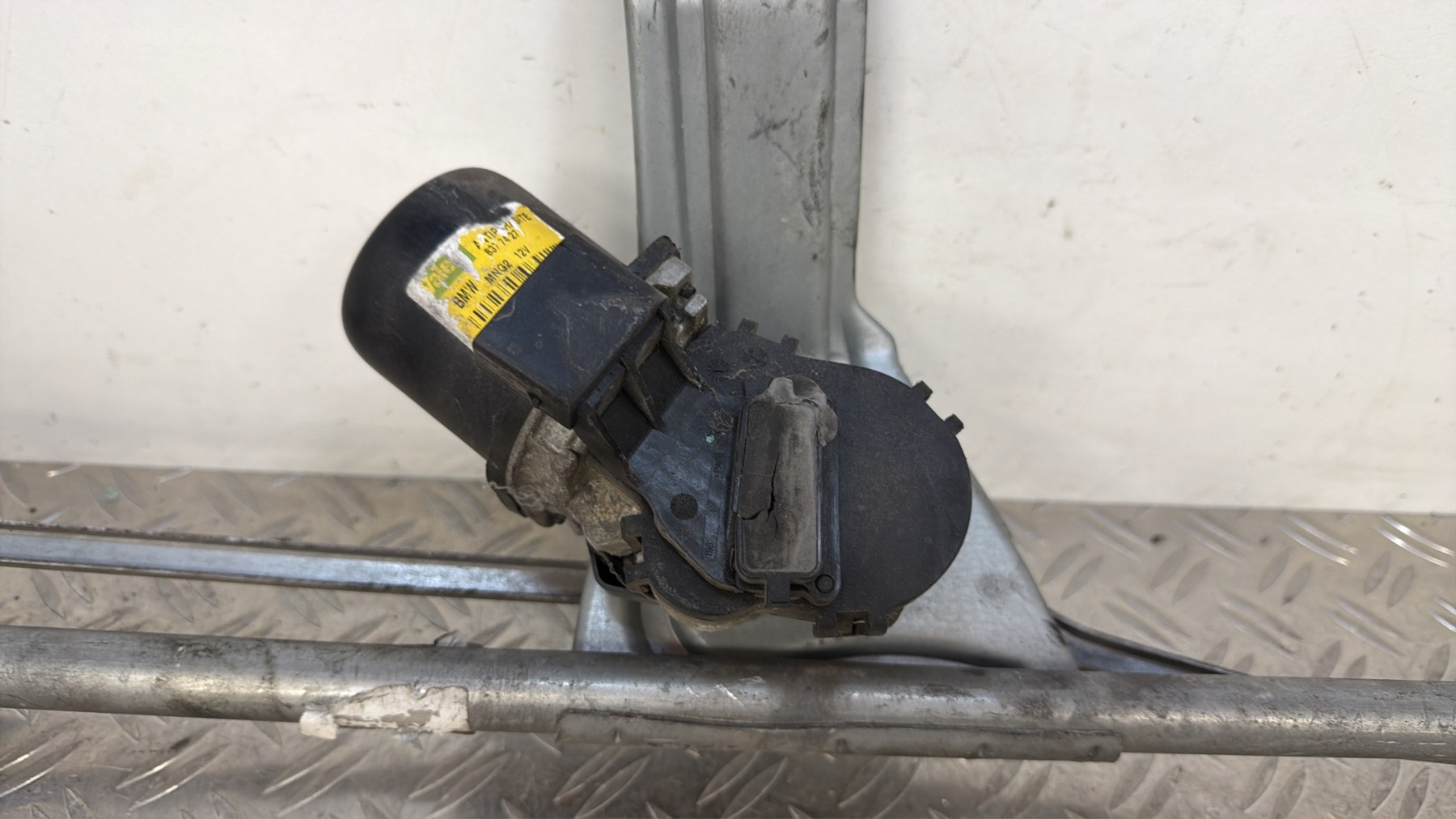 Moteur essuie glace avant MINI MINI 1 R50/R53 PHASE 1