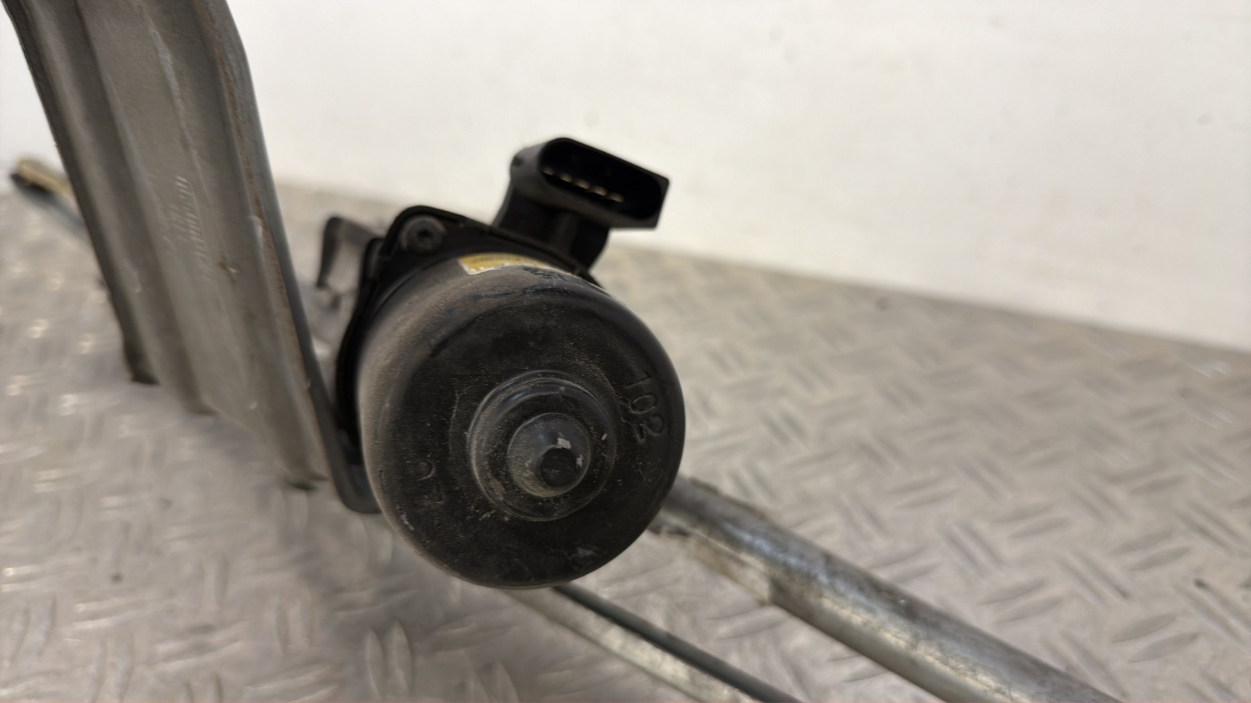 Moteur essuie glace avant MINI MINI 1 R50/R53 PHASE 1