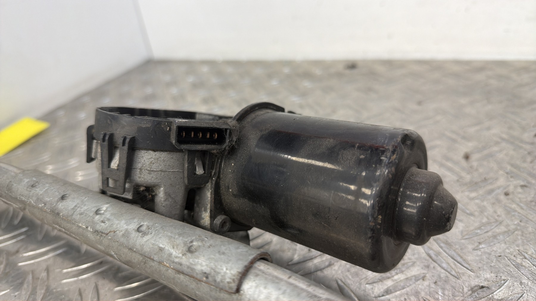 Moteur essuie glace avant VOLKSWAGEN LUPO – 6X1955023D