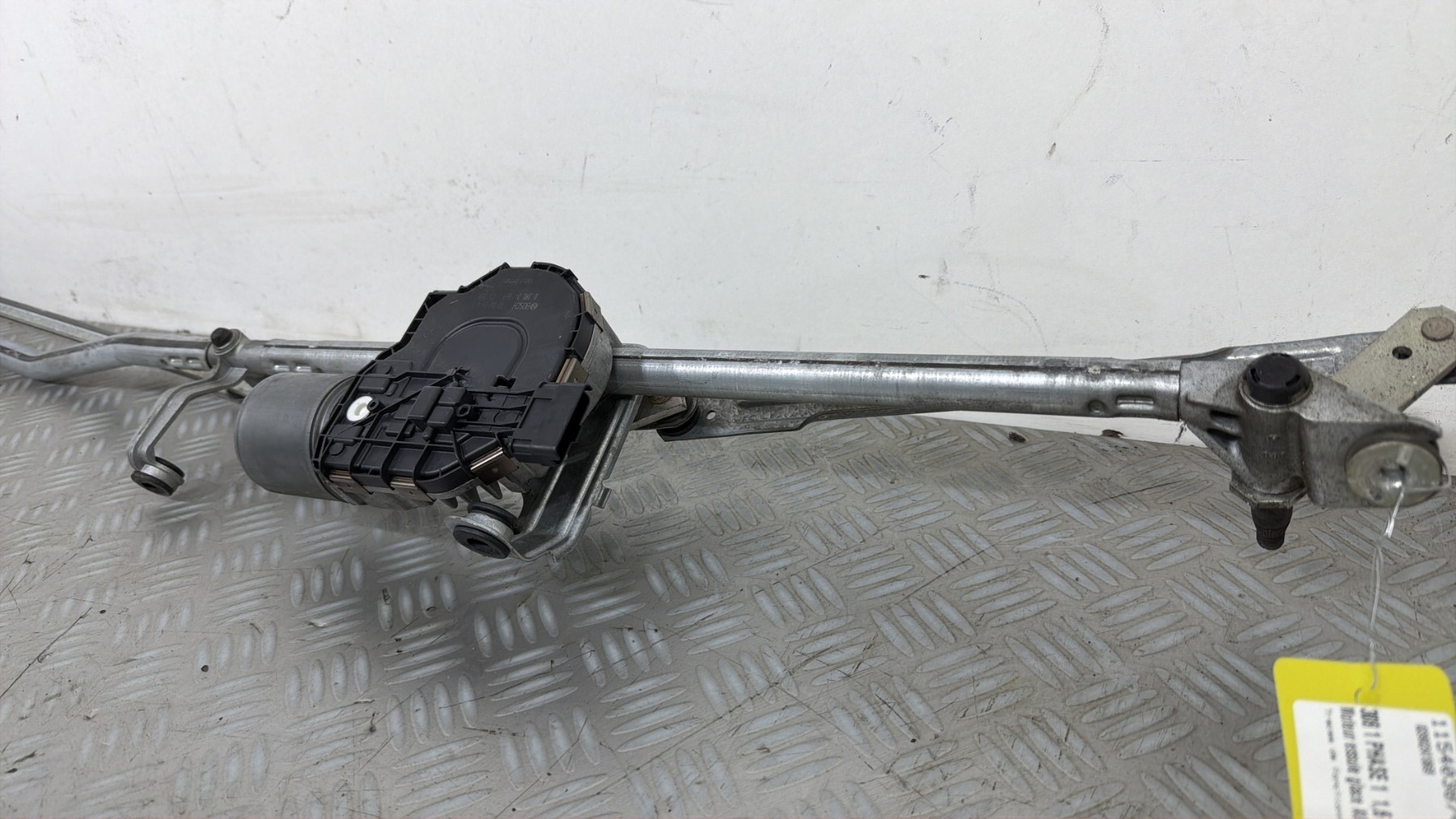 Moteur essuie glace avant PEUGEOT 308 1 PHASE 1 – 390241869