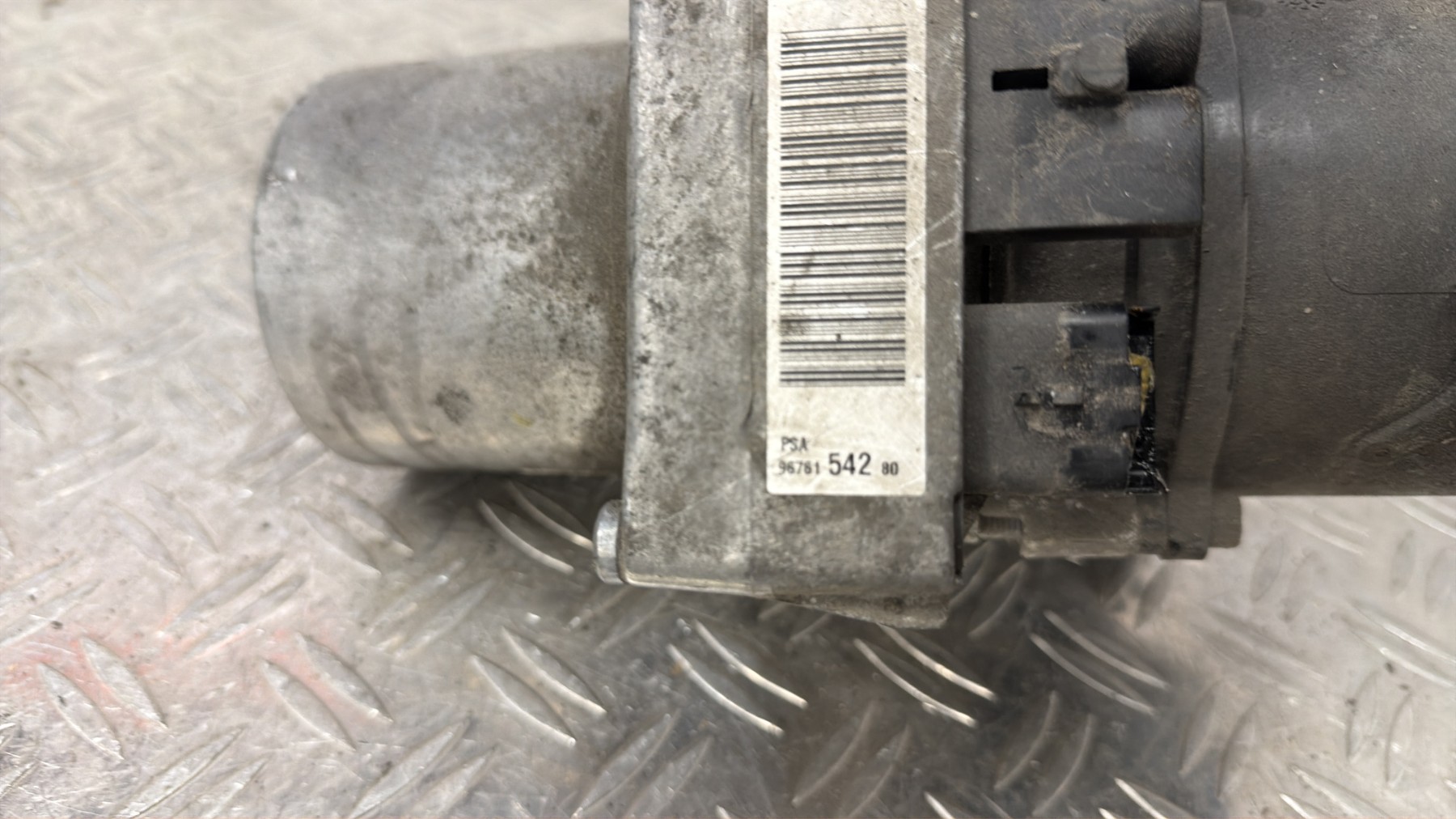 Pompe de direction PEUGEOT 508 1 PHASE 1 – 9676154280