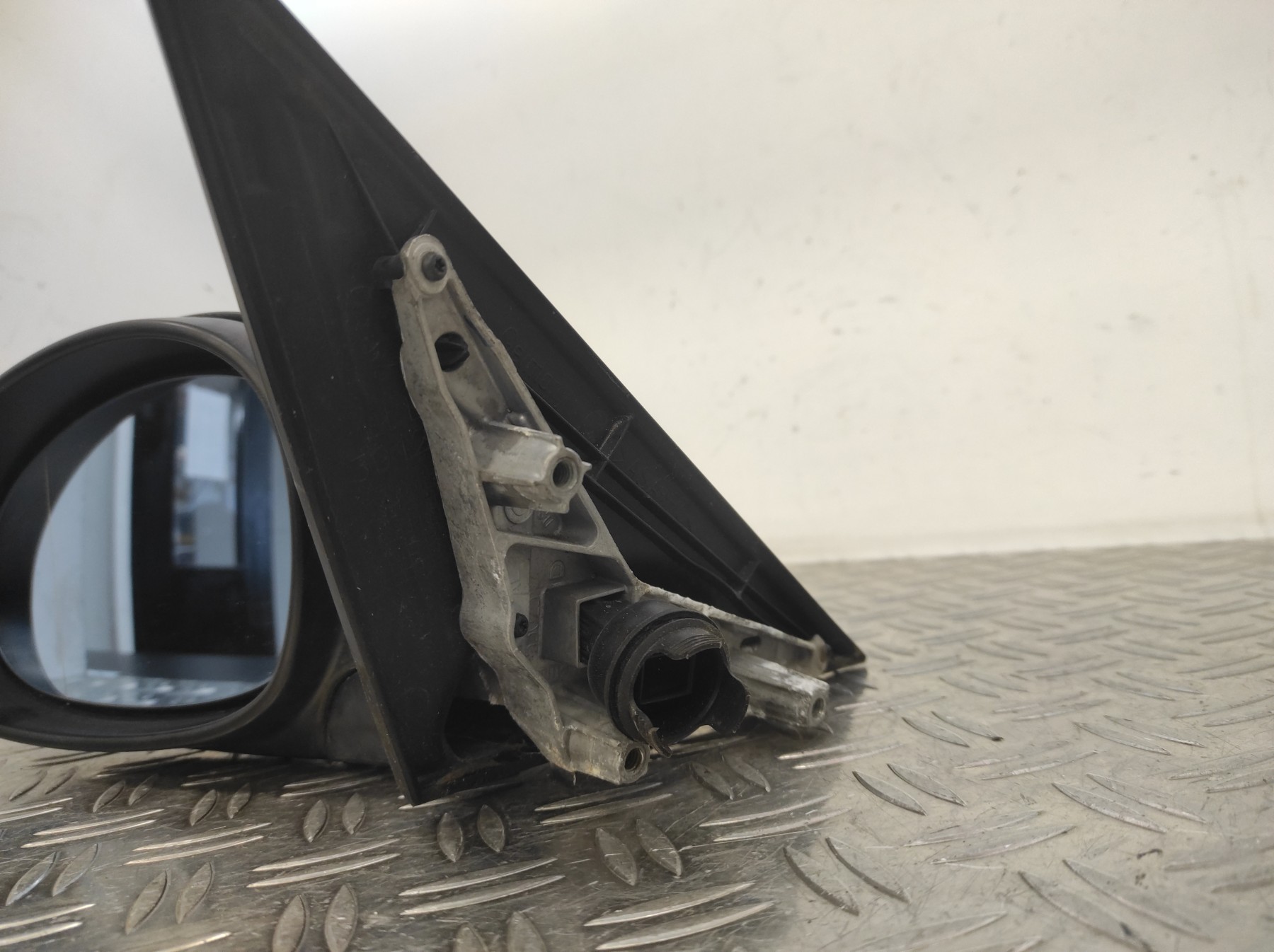 Retroviseur gauche BMW SERIE 3 E90 PHASE 1 – 51167282571