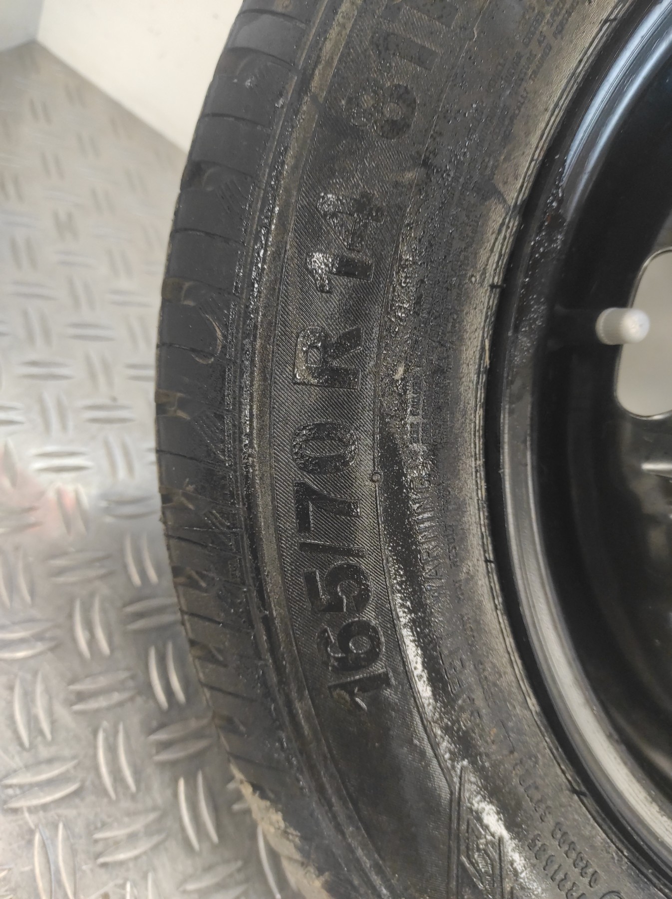 Roue de secours VOLKSWAGEN POLO 5 PHASE 1