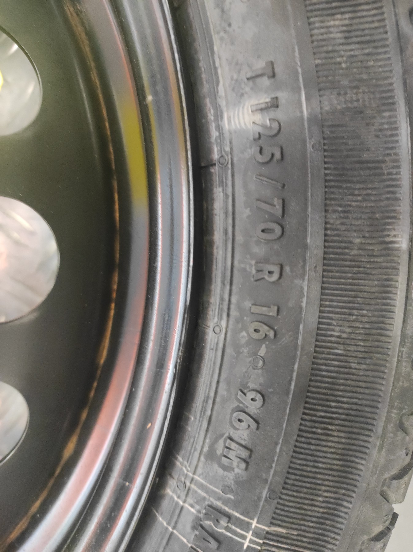 Roue de secours RENAULT CLIO 4 PHASE 1 – 403003525R