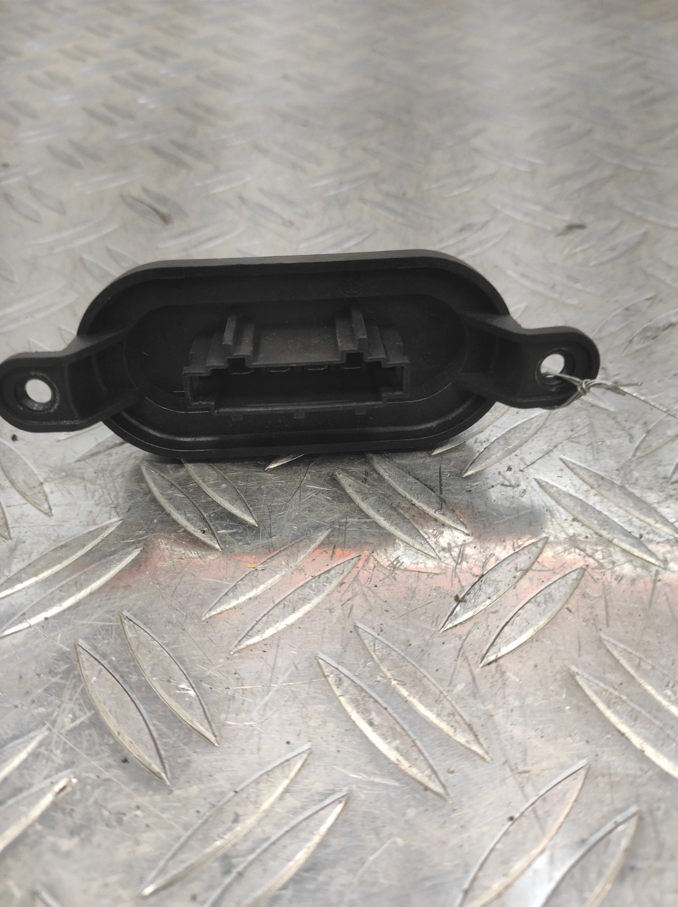 Resistance chauffage VOLKSWAGEN TRANSPORTER 5 PHASE 1 – PA66GB20GF10