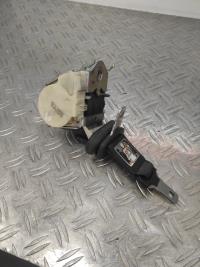 Ceinture arriere centrale RENAULT CLIO 3 PHASE 1 – 33056057D