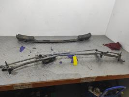 Moteur essuie glace avant MERCEDES VITO 639 PHASE 1 – A6398200040