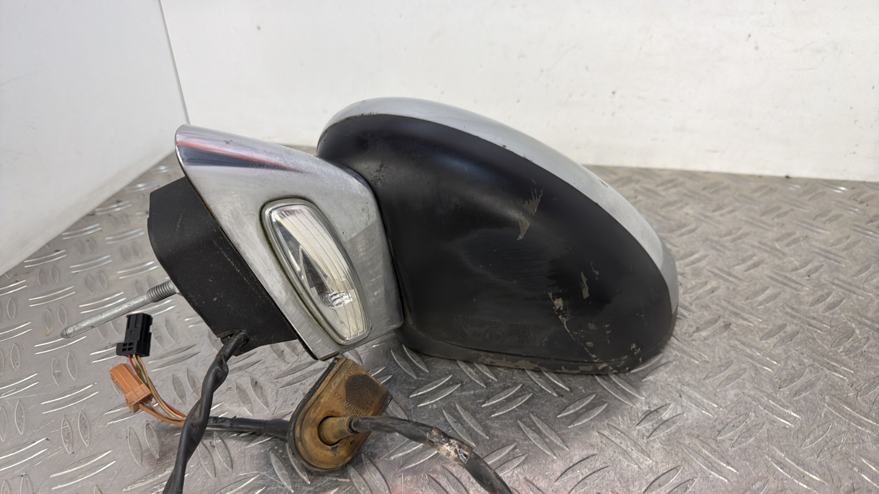 Retroviseur gauche CITROEN C3 2 PHASE 1 – 232676023