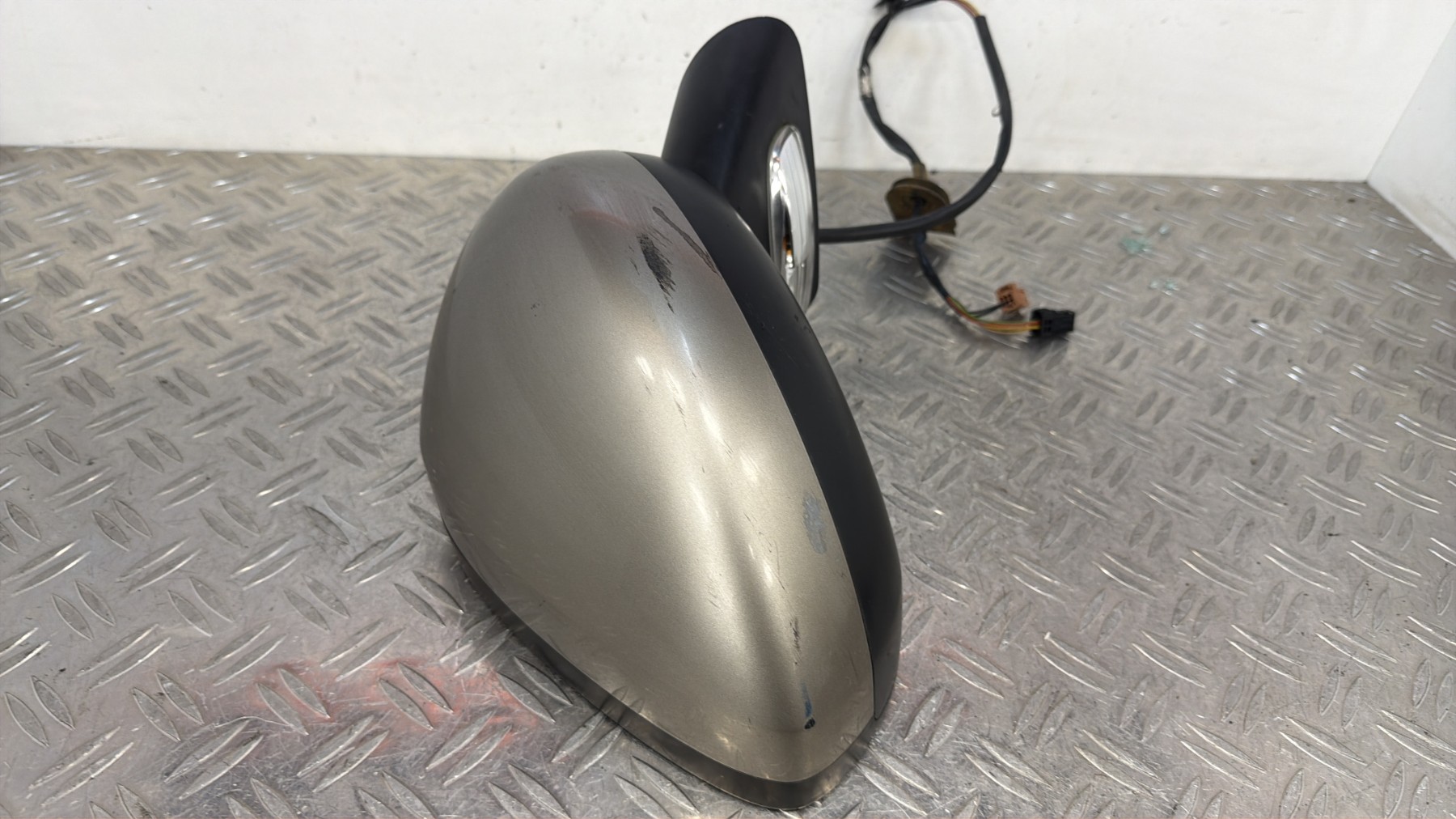 Retroviseur droit CITROEN C3 2 PHASE 1 – 232676024